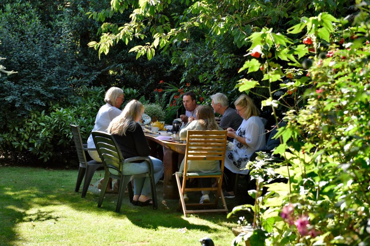 Ward Avenue B&B Cowes  Exteriör bild