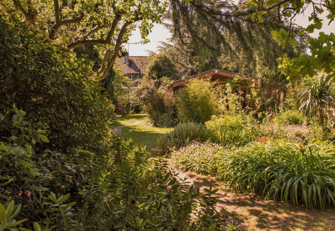 Ward Avenue B&B Cowes  Exteriör bild
